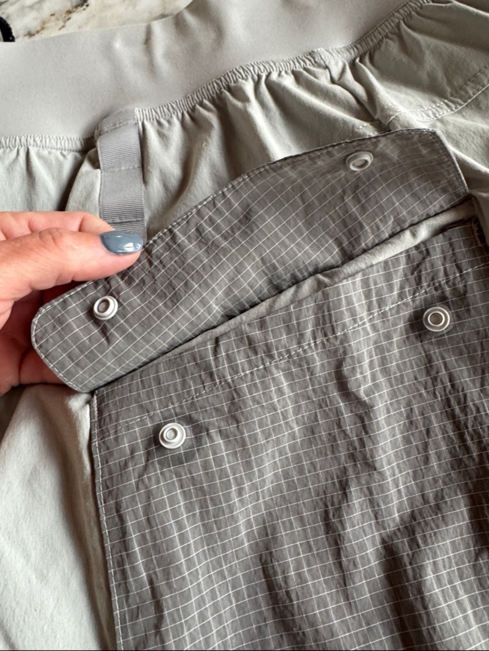 Lululemon Athletica Multi-Pocket HR Hiking Cargo Skirt with Shorts Women’s 6 - Picture 11 of 12